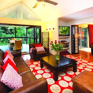 Hotel Songbirds Rainforest Retreat